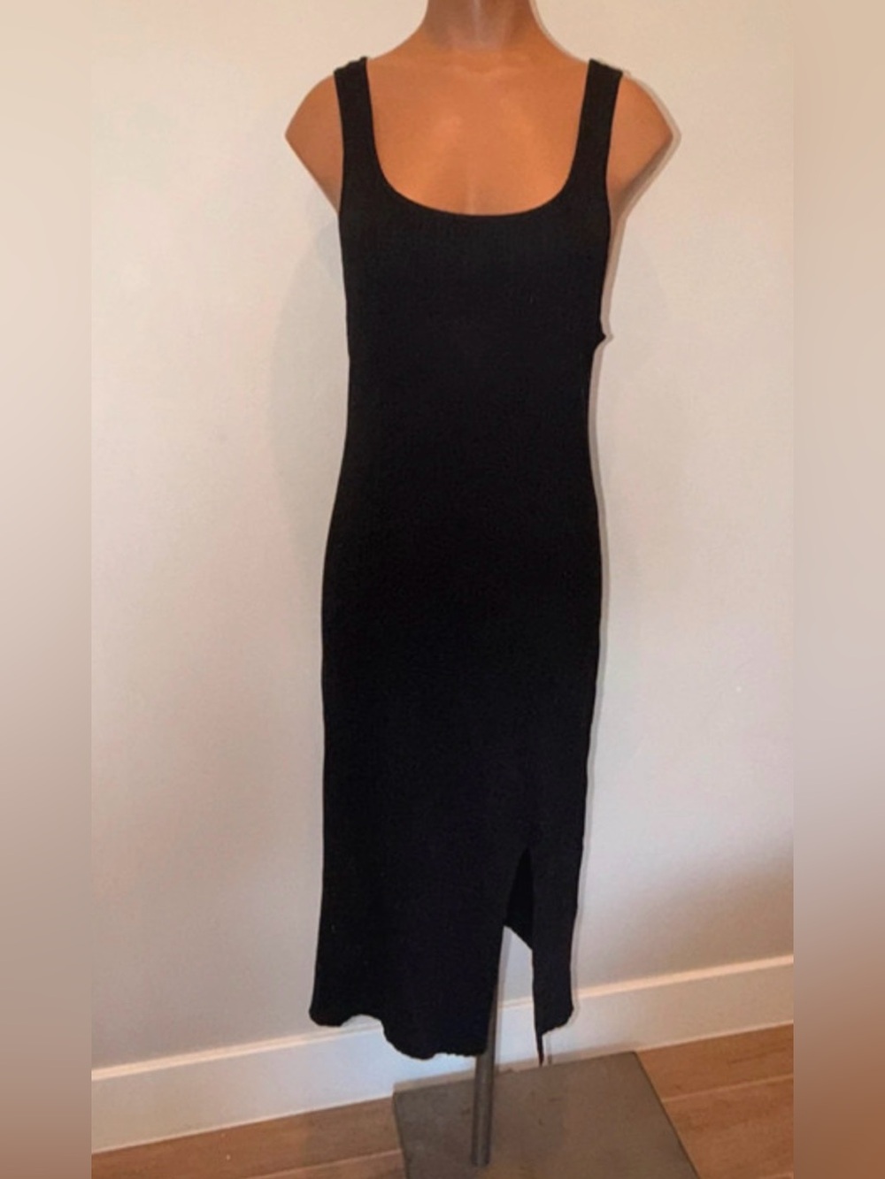 H&M Black Sleeveless Midi Bodycon sweater Dress Medium